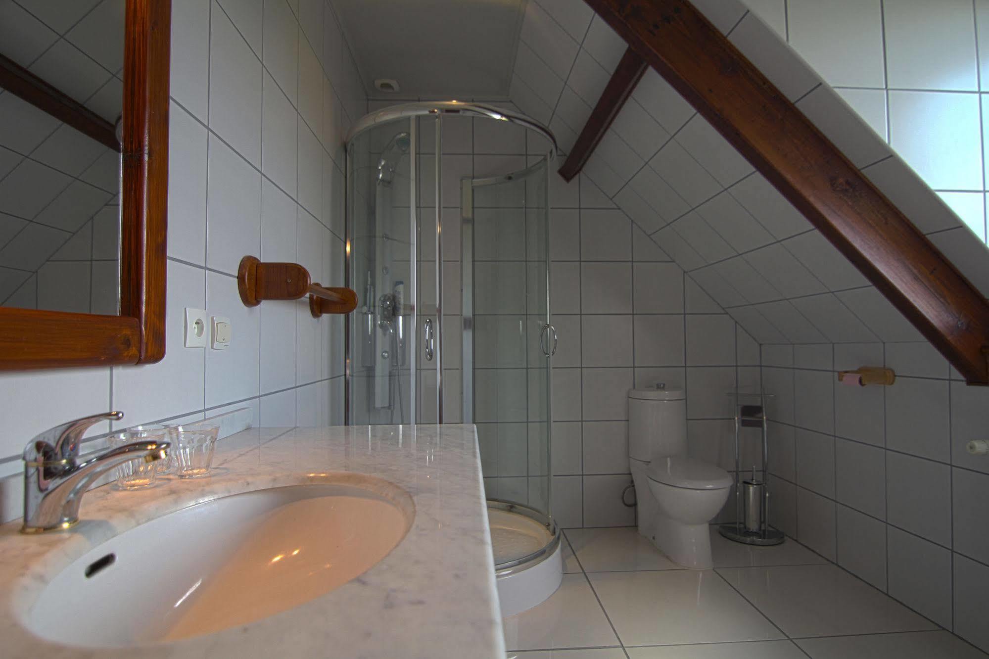 Le Mont D'Auge Bed & Breakfast Canapville  Exterior photo