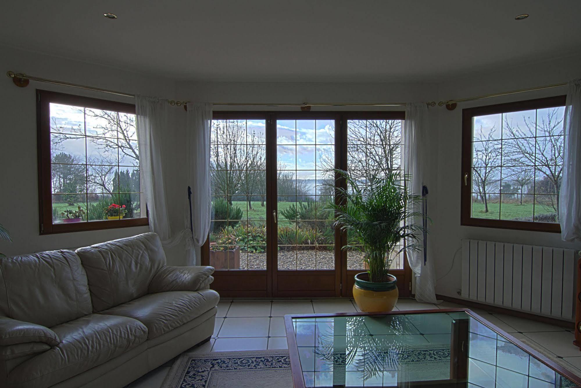 Le Mont D'Auge Bed & Breakfast Canapville  Exterior photo