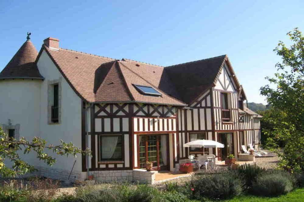 Le Mont D'Auge Bed & Breakfast Canapville  Exterior photo